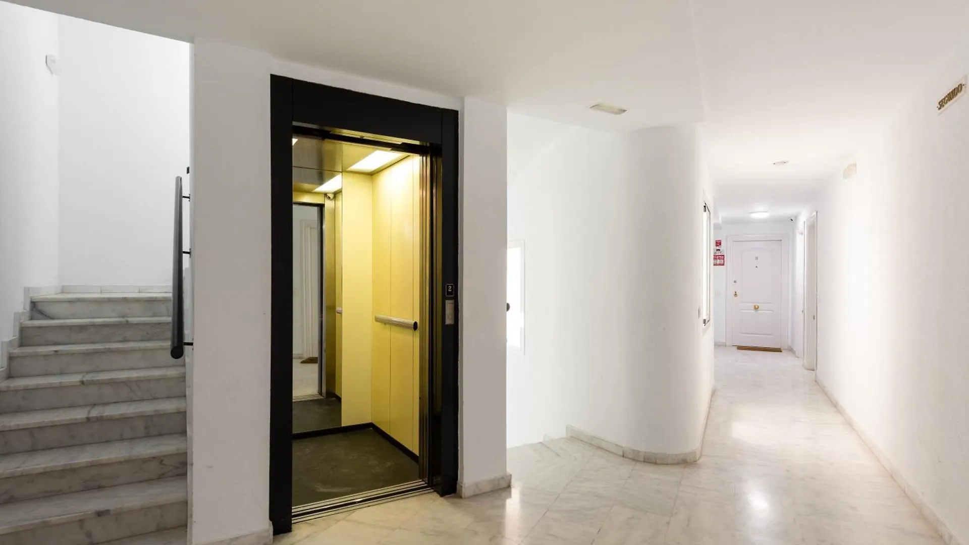 Plata Centro Apartment Torremolinos