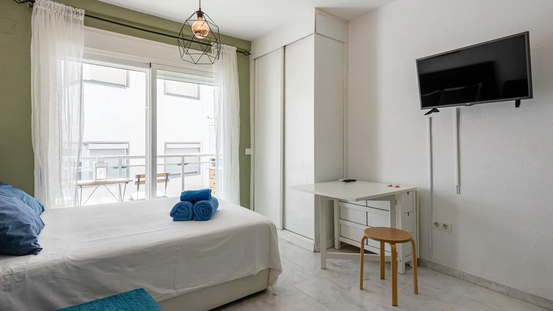 Plata Centro Apartment Torremolinos Spain